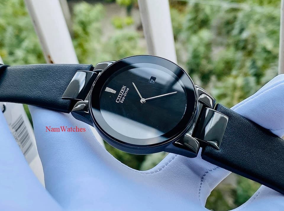 AU1065-07E (2) dong ho Citizen Eco-drive Axiom Full Black Leather – AU1065-07E