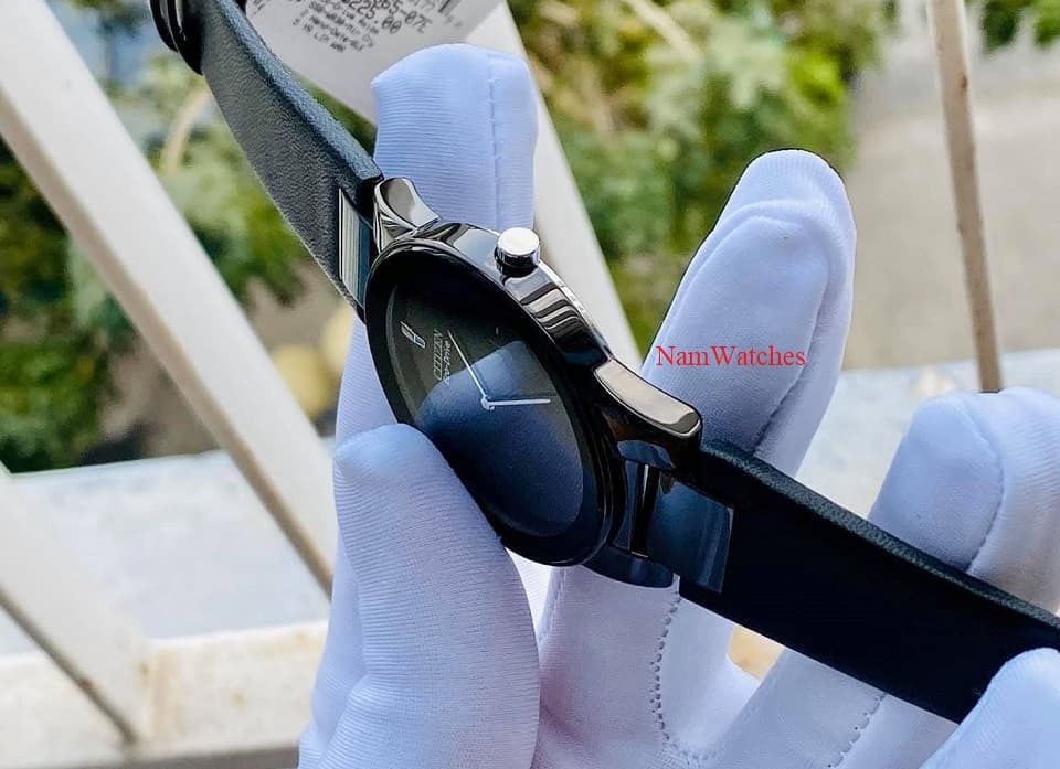 AU1065-07E (6) dong ho Citizen Eco-drive Axiom Full Black Leather – AU1065-07E