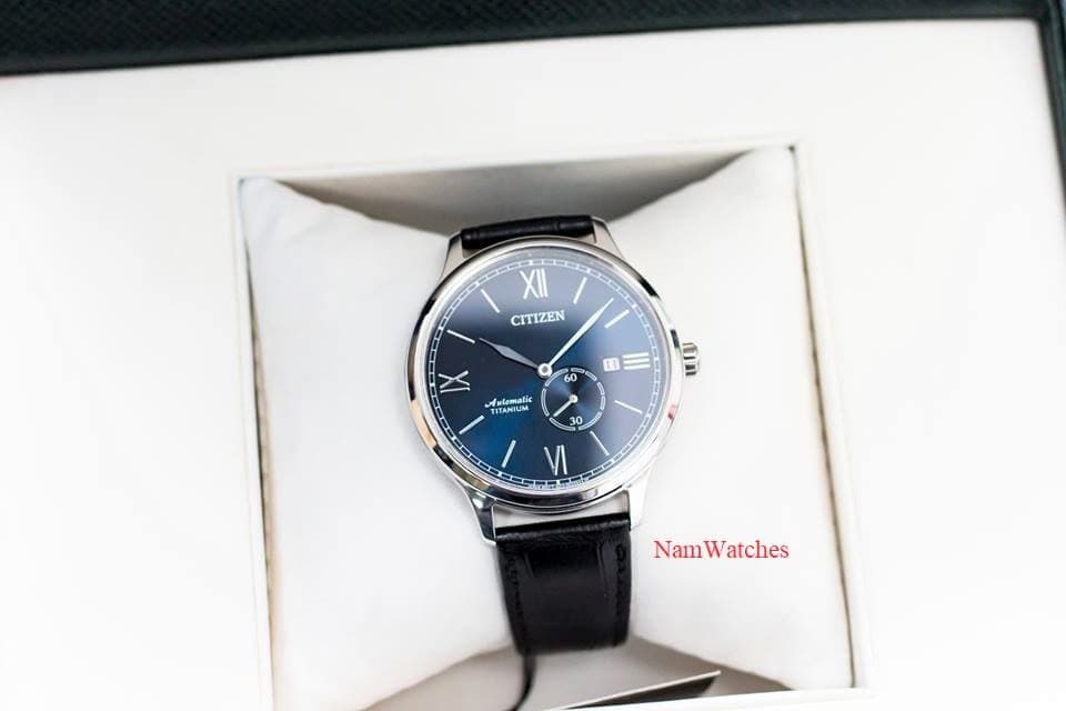 NJ0090-21L (3) dong ho Citizen Automatic Titanium Blue Leather - NJ0090-21L