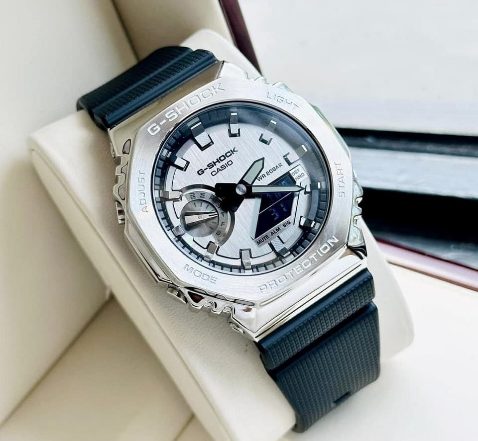 GM-2100-1ADR (5) dong ho Casio G-Shock Silver Steel – GM-2100-1ADR