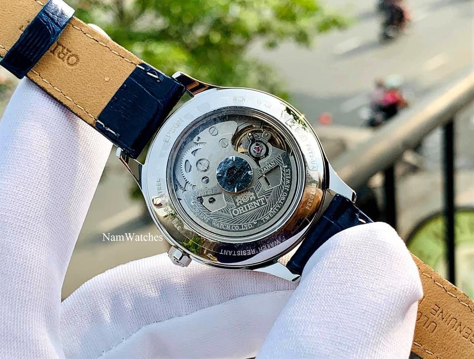 RA-AG0018L10B (6) dong ho Orient Blue Moon Blue Leather - RA-AG0018L10B